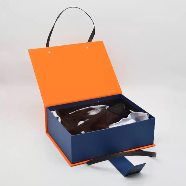 Luxury Black Satin Handle Magnetic Box